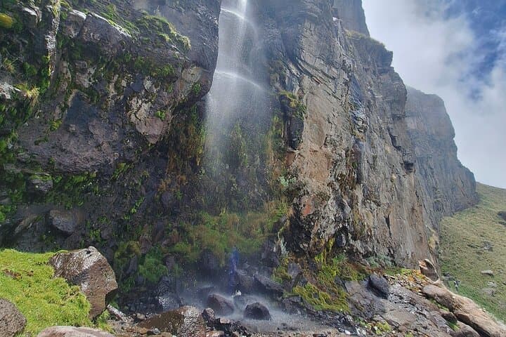 Iztaccihuatl High-Altitude Challenge: Hike to 4,250 m and Find Boca de Tiburón photo 4
