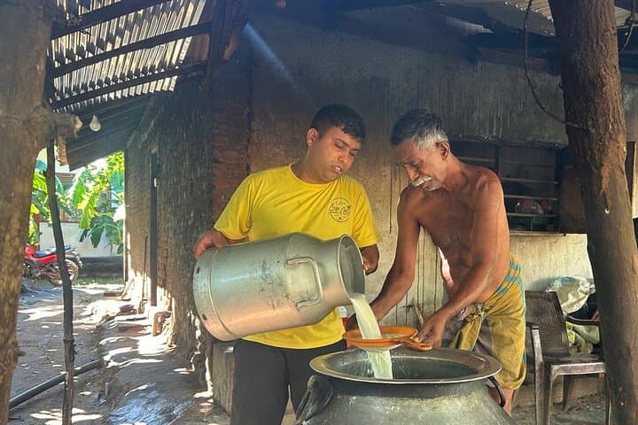 Tissamaharama Fresh Curd Making Experience: Sunrise Buffalo Curd & Village Dairy Tour photo 4