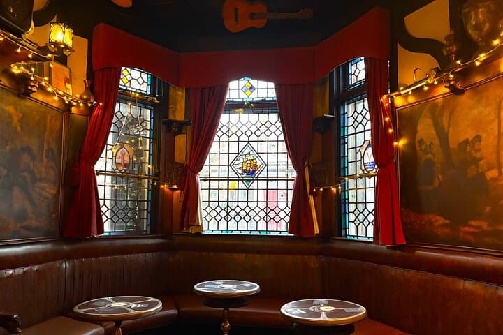 Quirky Historic Pubs of Liverpool: Private Walking Tour through Beatles-Era Taverns photo 5