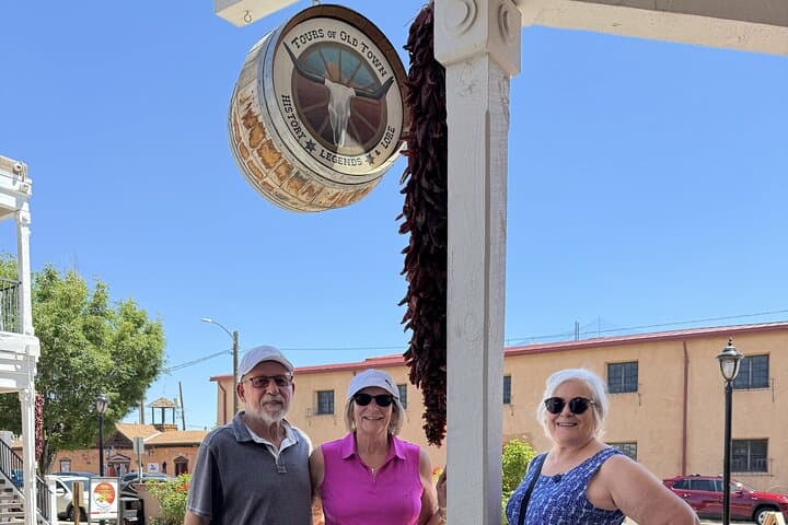 Private Old Town Albuquerque History & Legends Stroll — 90-Min VIP Tour photo 3