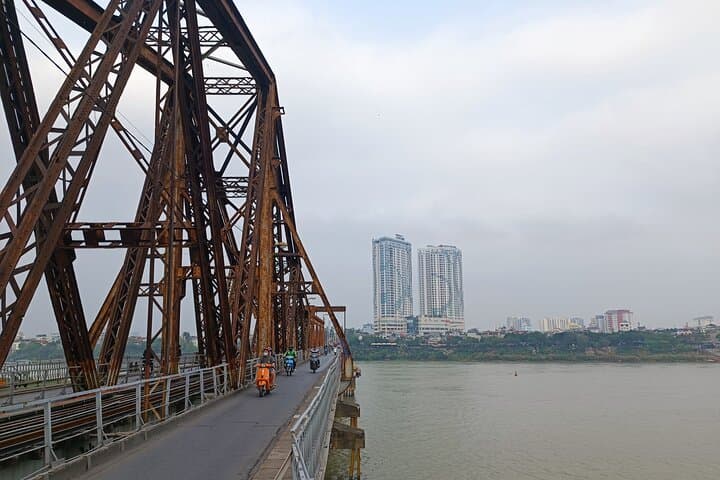 Hanoi Private Walking Tour — Old Quarter, Hoan Kiem & Hidden Gems photo 4