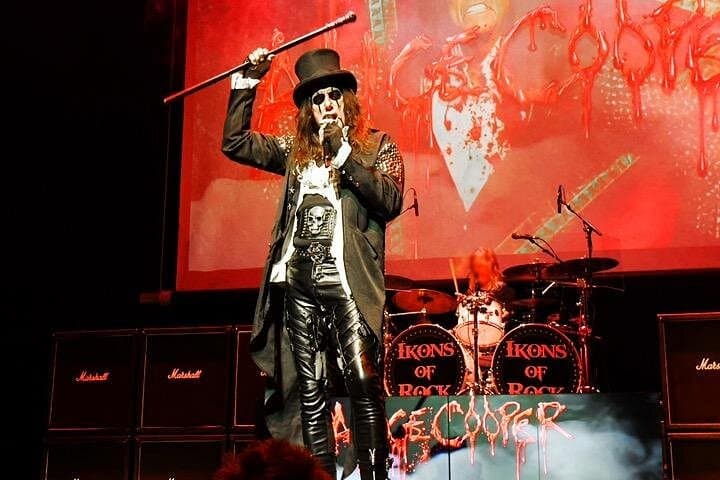 Ikons of Rock: Hard Rock Cafe Las Vegas Tribute Show Experience photo 3