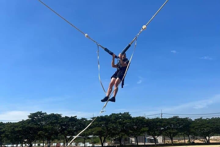 Leap and Launch: 60m Bungee & Slingshot Thrills at Sanook Park Pattaya photo 6