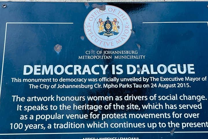 Johannesburg and Soweto Explorer Tour: 6-Hour Cultural & Historical Walking Experience photo 3