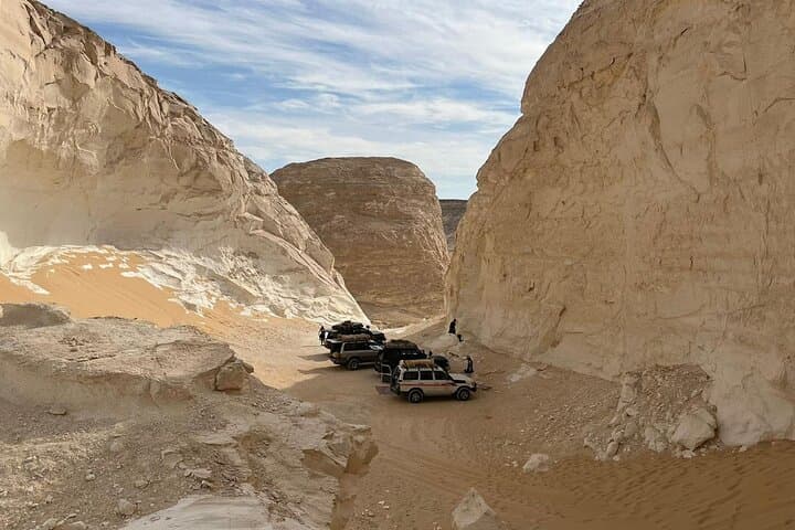 White Desert & Wadi El Hitan: 2-Day Sahara Jeep Safari from Alexandria photo 4