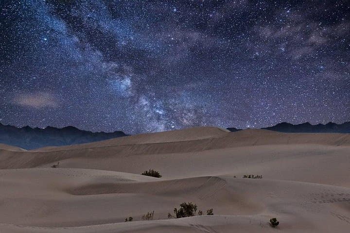 Qatar Night Desert Safari: Dune Driving, Sandboarding & Stargazing photo 2