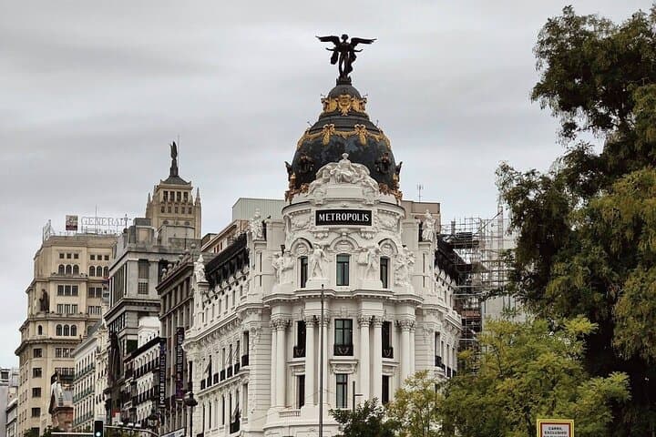 Green Madrid E-Bike Tour: Parks, Monuments & Casa de Campo photo 4