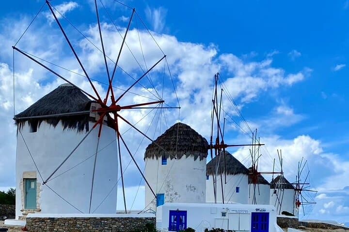 Mykonos Half-Day Top Highlights Tour: Windmills, Beaches & Old Town Walk photo 2