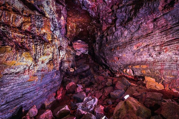 Reykjanes Discovery: Blue Lagoon, Lava Tunnel & Geothermal Wonders photo 3