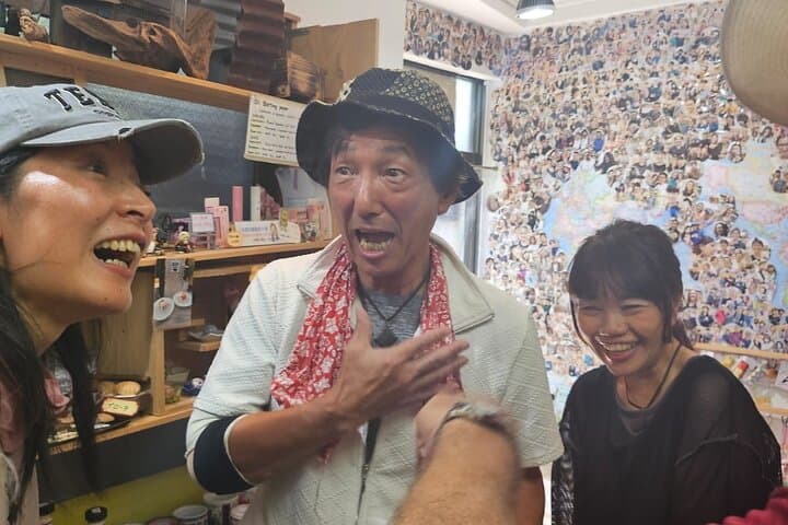 Osaka Hidden Gems Walking Tour: Nakazakicho, Tenjinbashi & Shitennōji