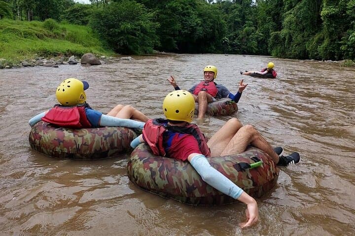 Arenal River Tubing — Wild River Tubing in La Fortuna, Costa Rica photo 4