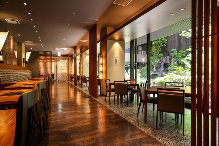Shiroyama Hotel Onsen: Panoramic Sakurajima Views and Gourmet Lunch in Kagoshima photo 3