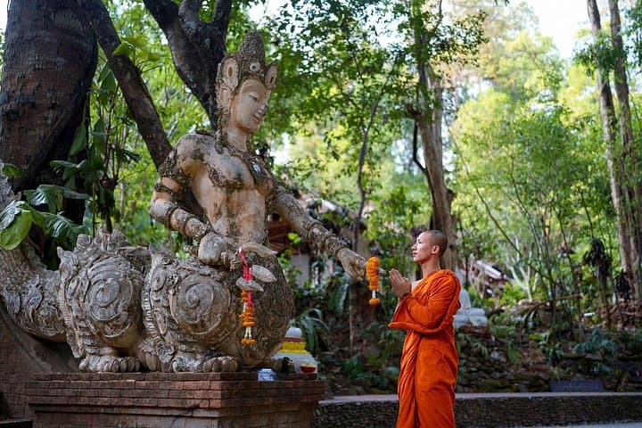 Chiang Mai by Red Truck: Doi Suthep, Wat Pha Lat & Huay Kaew Half-Day photo 3