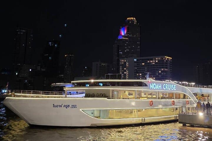 Noah Sunset Dinner Cruise on Bangkok’s Chao Phraya: Wat Sights & Riverside Views photo 4