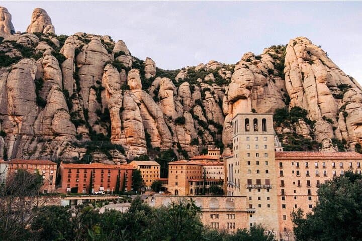 Montserrat Monastery Private Tour: All-Inclusive Day Trip from Barcelona