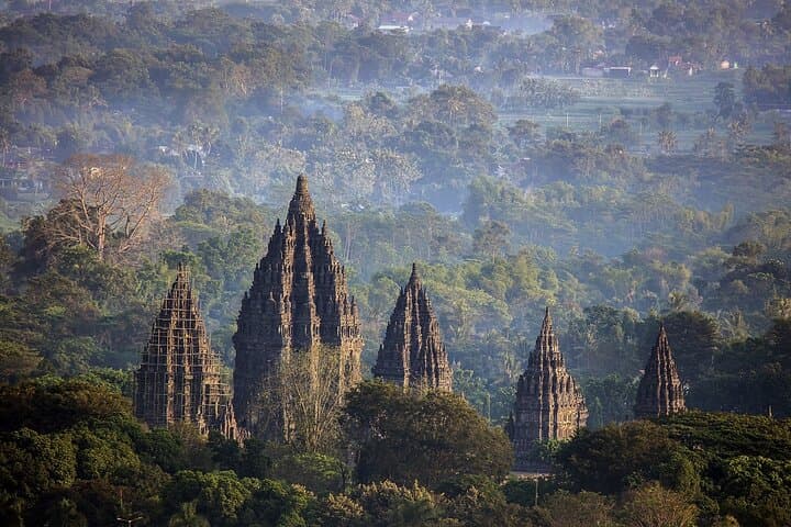 Prambanan Temple: Essential Guide to Visiting Yogyakarta’s Iconic Hindu Complex