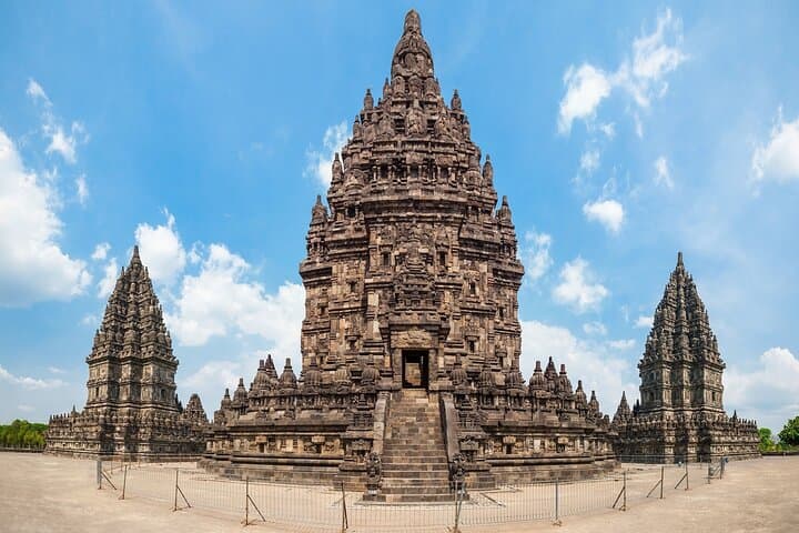 Prambanan Temple: Essential Guide to Visiting Yogyakarta’s Iconic Hindu Complex photo 3