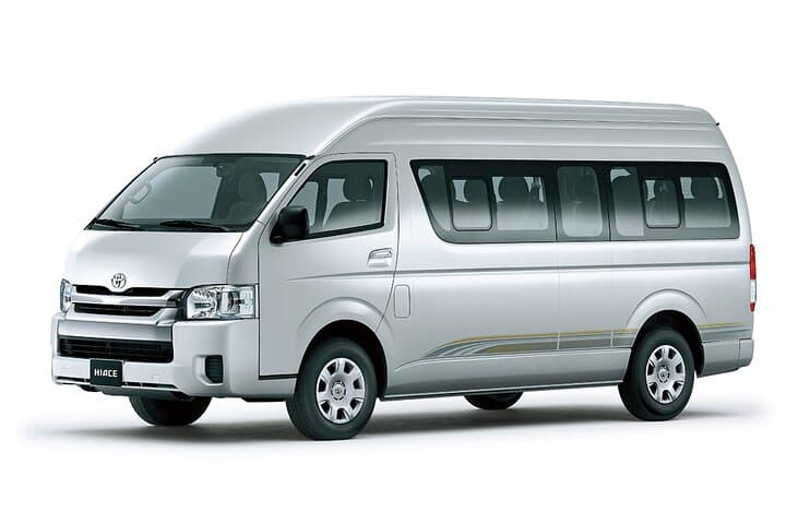 Private Inter-Emirate Transfer from Abu Dhabi Hotels — Door-to-Door UAE Transfers photo 2