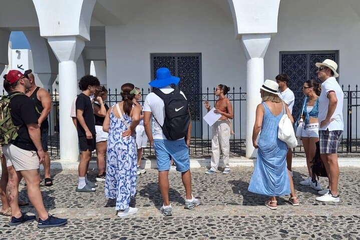 Santorini Caldera Villages Small-Group Tour: Oia, Pyrgos & Imerovigli photo 3