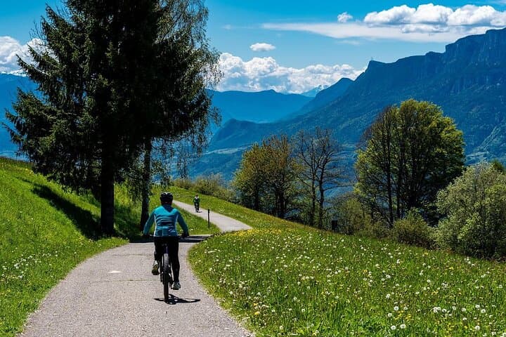 Seefeld Panorama E-Bike Tour: Möserer See & Katzenkopf Hütte in Half Day photo 2