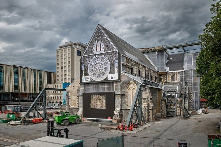 Christchurch Heritage and Arts Walking Tour: Exclusive Access to Cathedral, Court Theatre & Ravenscar