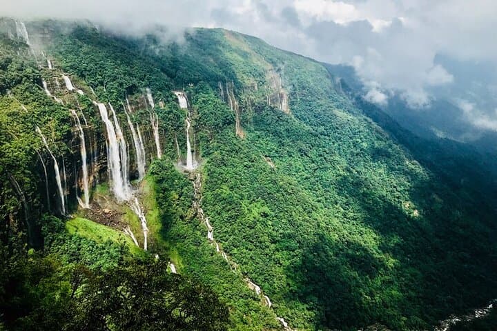 Full-Day Cherrapunjee (Sohra) Tour: Waterfalls, Caves & Umiam Lake Lunch photo 3