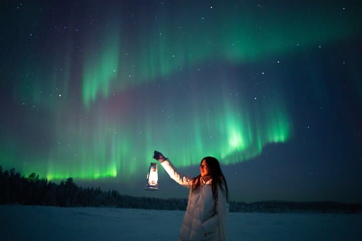 Private Northern Lights Chase in Rovaniemi — Guaranteed Aurora Photography photo 2