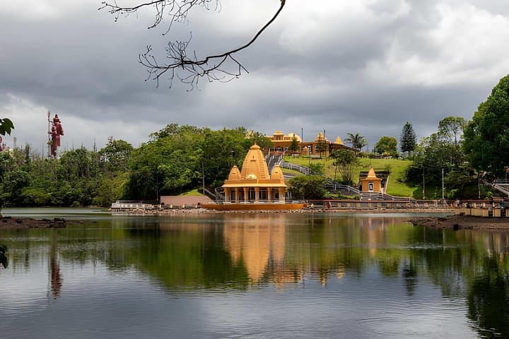 Mauritius Southwest Wonders: Full-Day Scenic Adventure Tour