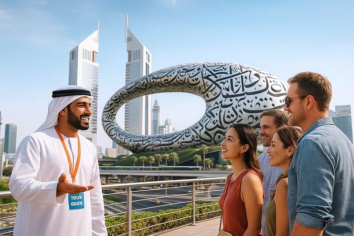 Classic Car City Tour: Explore Dubai's Icons and Hidden Gems