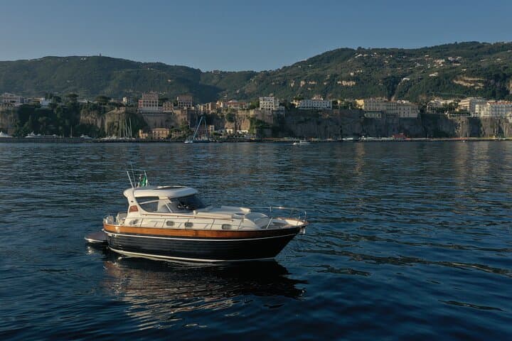 Private Amalfi Coast Tour from Sorrento — Positano, Amalfi & Swimming Stops photo 3