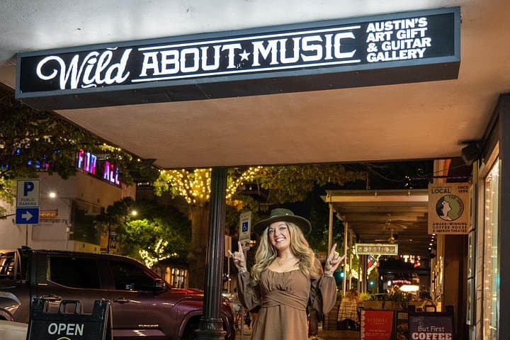Austin 2-Hour Guided Photo Tour: Capitol, 6th Street & Driskill Portraits photo 4