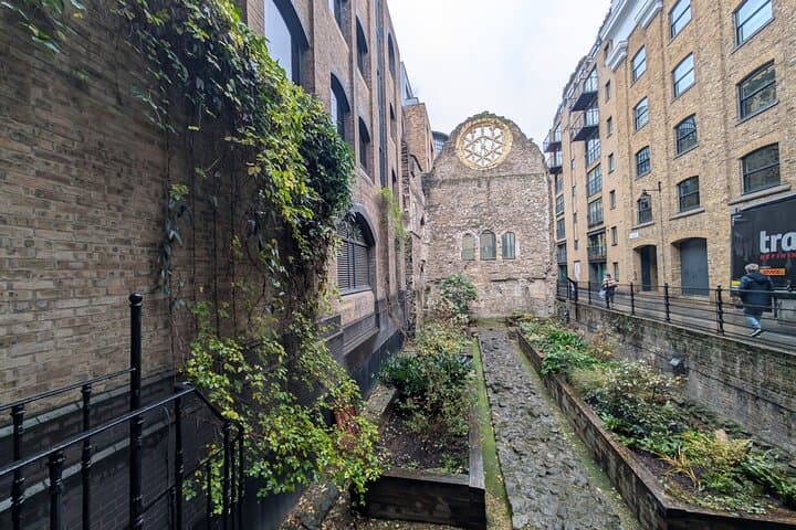 Off the Beaten Track: St Pauls, Southwark & Shakespeare Walking Tour London photo 4