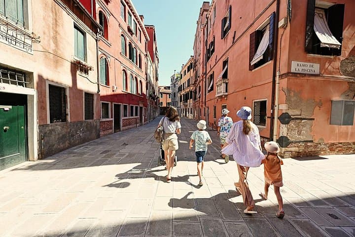 Venice Accademia Galleries Family Tour — Kid-Friendly Guided Visit & Accademia Bridge photo 1