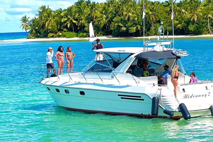 Punta Cana Private Yacht Morning: Snorkel, Natural Pool & Open Bar photo 5