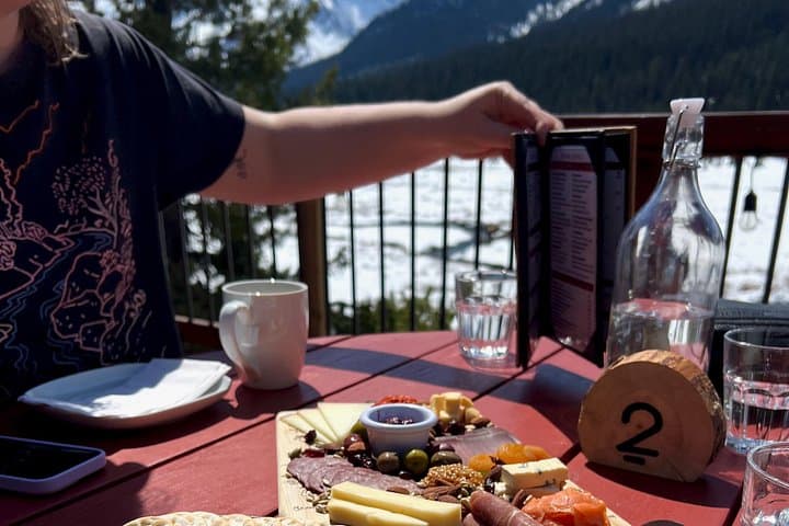 Jeep Safari to Spray Lakes with Afternoon Tea & Charcuterie at Mount Engadine Lodge photo 3