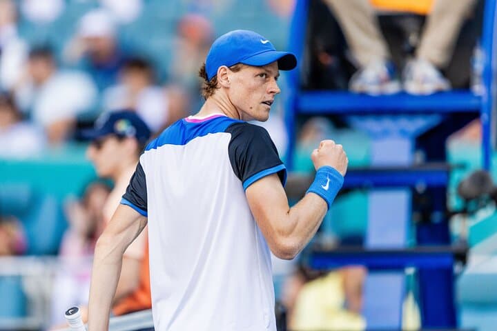 Watch the Miami Open at Hard Rock Stadium: Single-Session Guide