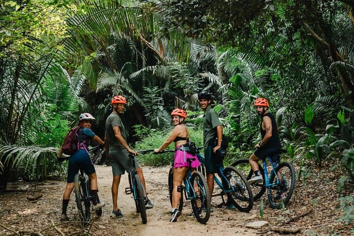 Sayulita Mountain Bike Adventure: Town, Jungle & Secluded Beach Ride photo 3