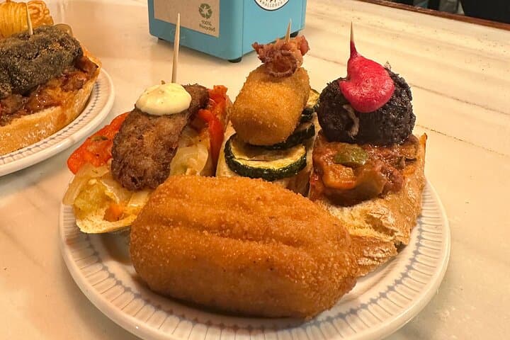 Palma Tapas Evening: Private 2.5‑Hour Tapas & Drinks Tour photo 2