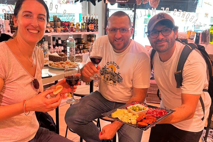 Palma Tapas Evening: Private 2.5‑Hour Tapas & Drinks Tour