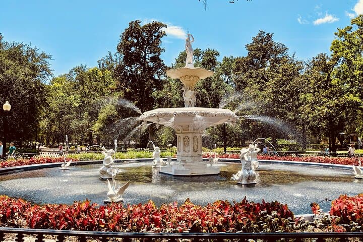 Self-Guided Historic Savannah Walking Tour: Explore Riverfront, Squares & Architecture photo 2