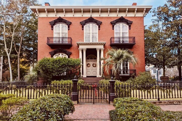 Self-Guided Historic Savannah Walking Tour: Explore Riverfront, Squares & Architecture photo 5