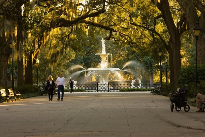 Self-Guided Historic Savannah Walking Tour: Explore Riverfront, Squares & Architecture photo 6