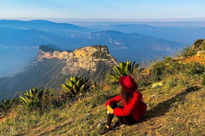Sierra Gorda Day Tour from Querétaro: Mirador, Pinal de Amoles & Escanela River Hike photo 3