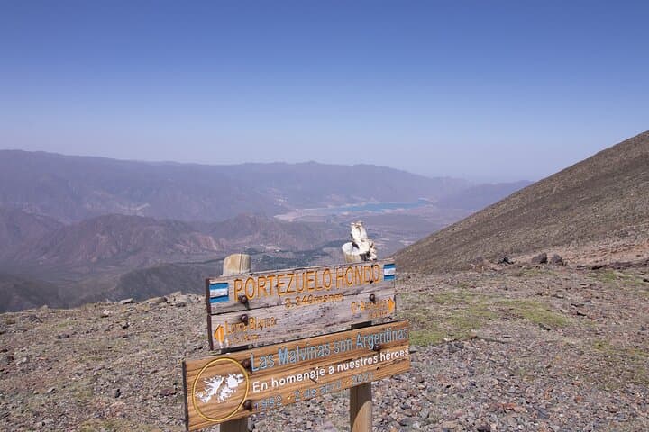 Private One-Day Andes Hike to 3650m from Mendoza — Cordón del Plata Day Trek photo 3