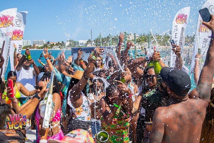 Punta Cana Party Boat: Snorkel Reefs, Natural Pool & Open-Bar Cruise photo 4