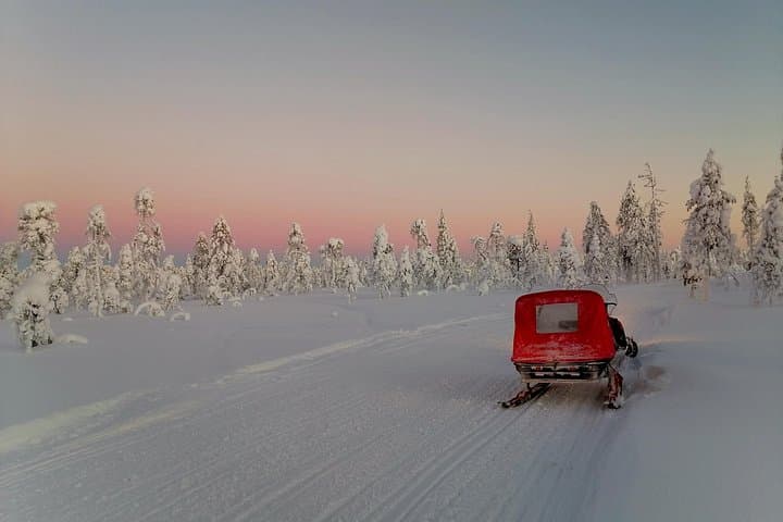 Private 2-Hour Snowmobile Tour in Rovaniemi — Family-Friendly Arctic Drive photo 4