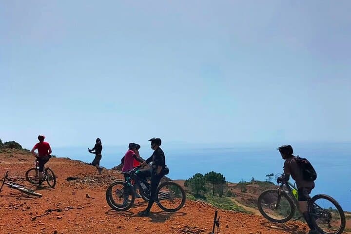 E‑Bike Tour of Mount Calamita with Boat Return to Lacona Beach photo 3