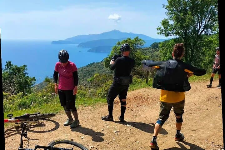 E‑Bike Tour of Mount Calamita with Boat Return to Lacona Beach photo 6