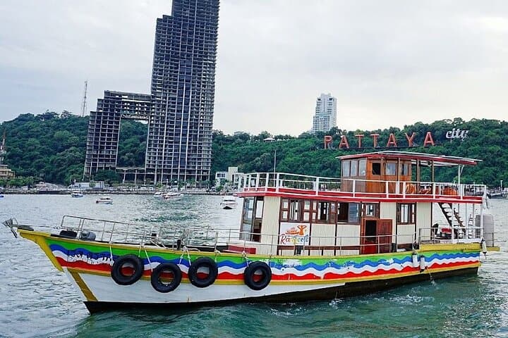 Pattaya Sunset Boat Party & Overnight Getaway from Bangkok photo 5