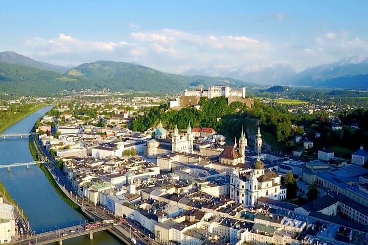 Salzburg City & Mountain Bike Tour — Sound of Music Sites to Alpine Foothills photo 2